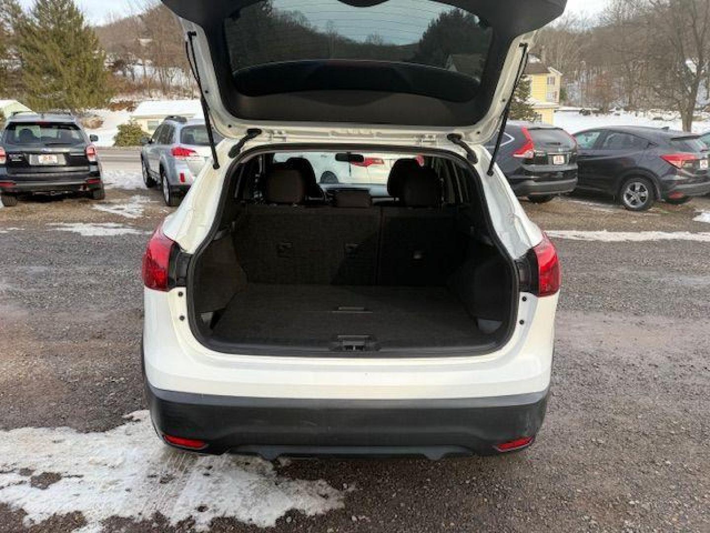 2019 WHITE Nissan Rogue Sport S (JN1BJ1CR3KW) with an 2.4L L4 engine, AT transmission, located at 19521 New George's Creek Rd SW, Barton, MD, 21521, (301) 463-2404, 39.524323, -79.017906 - Photo#2