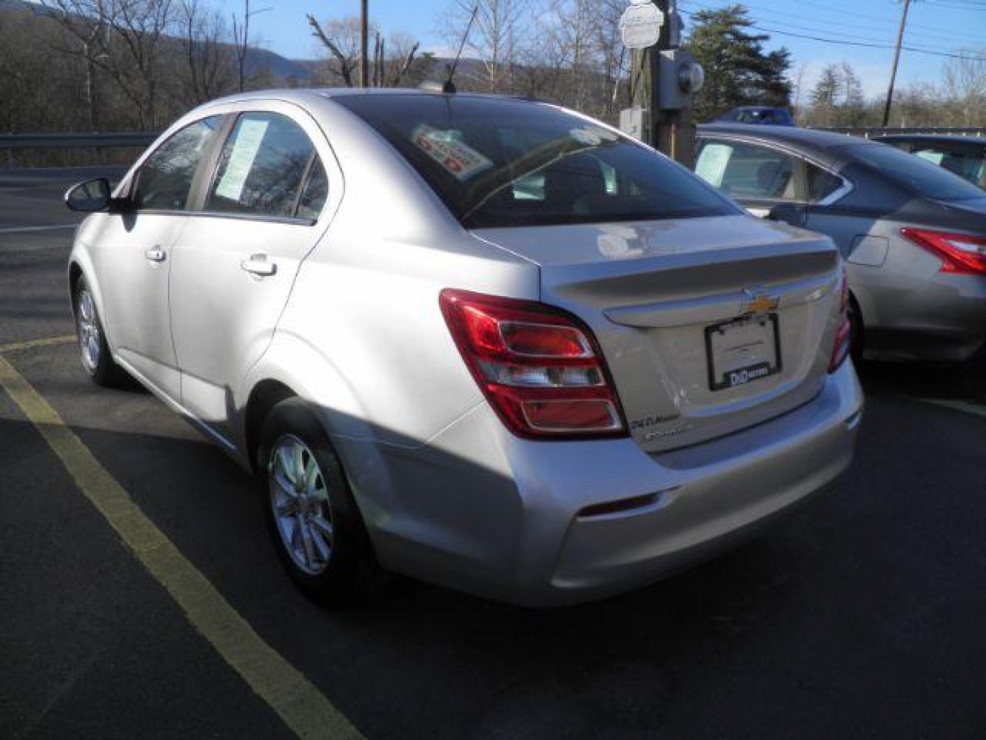 2020 Silver Chevrolet Sonic LT Auto Sedan (1G1JD5SB8L4) with an 1.4L I4 engine, AT transmission, located at 15520 McMullen Hwy SW, Belair, MD, 21502, (301) 729-3700, 39.581375, -78.846451 - Photo#4