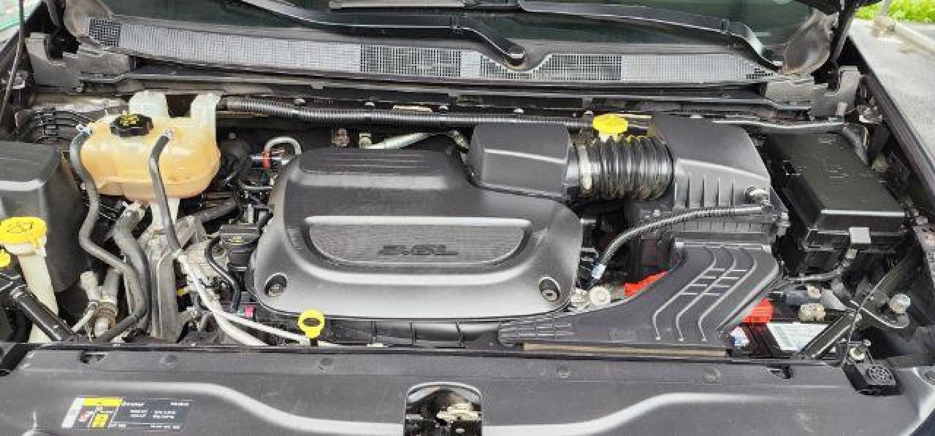 2020 Gray /Alloy/Black Chrysler Voyager LXI (2C4RC1DG9LR) with an 3.6L V6 engine, AT transmission, located at 15520 McMullen Hwy SW, Belair, MD, 21502, (301) 729-3700, 39.581375, -78.846451 - Photo#12