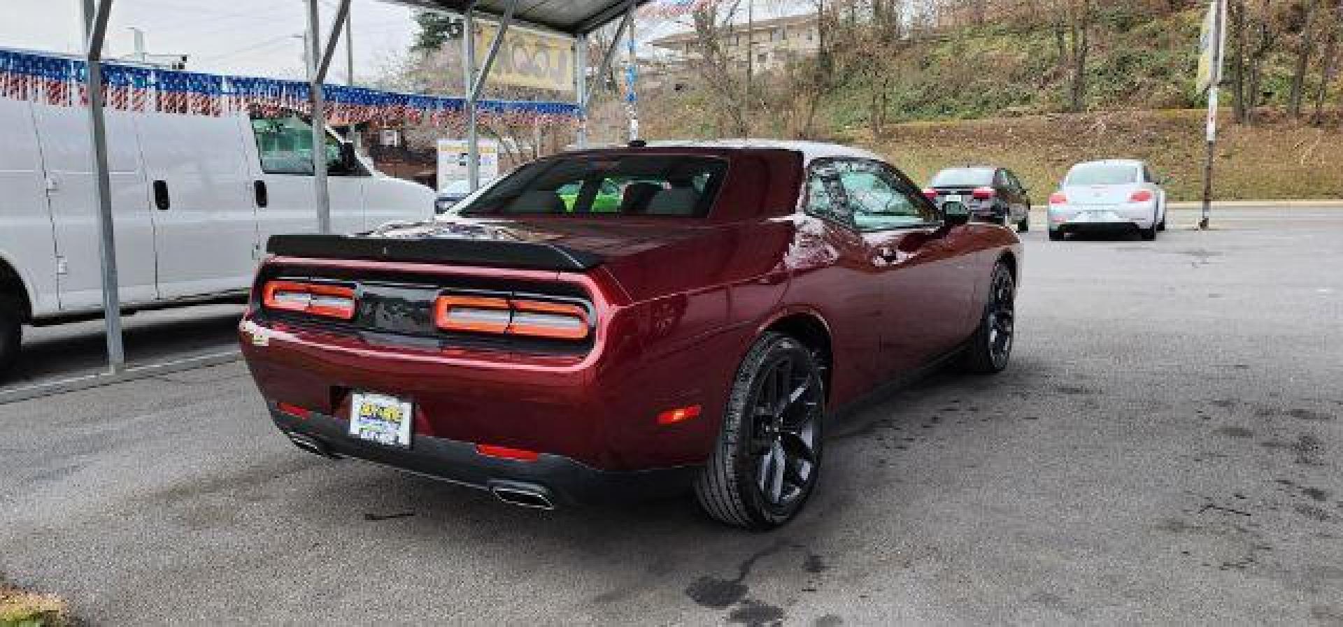 2020 Maroon /Black, cloth Dodge Challenger SXT (2C3CDZAG1LH) with an 3.6L V6 engine, AT transmission, located at 15520 McMullen Hwy SW, Belair, MD, 21502, (301) 729-3700, 39.581375, -78.846451 - Photo#10