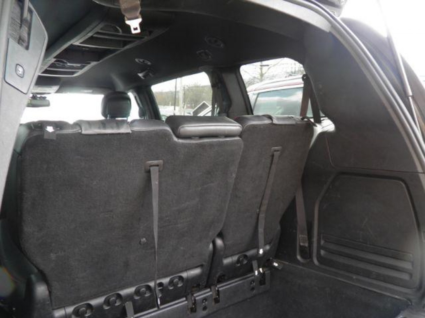 2020 Black Dodge Grand Caravan GT (2C4RDGEG3LR) with an 3.6L V6 engine, AT transmission, located at 15520 McMullen Hwy SW, Belair, MD, 21502, (301) 729-3700, 39.581375, -78.846451- Photo#4