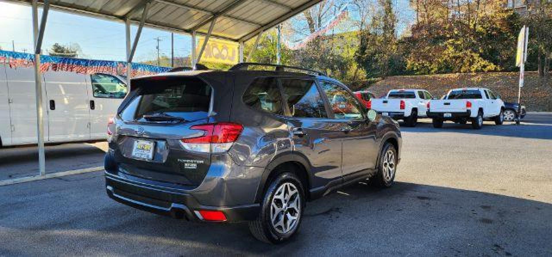 2020 GRAY /Black, cloth Subaru Forester Premium (JF2SKAGC5LH) with an 2.5 L4 engine, CVT transmission, located at 15520 McMullen Hwy SW, Belair, MD, 21502, (301) 729-3700, 39.581375, -78.846451 - FOR A BETTER PRICE CALL PAUL AT 301-268-8150 - Photo#13